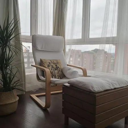 Spacious And Light Flat With Beautiful Views Appartement *