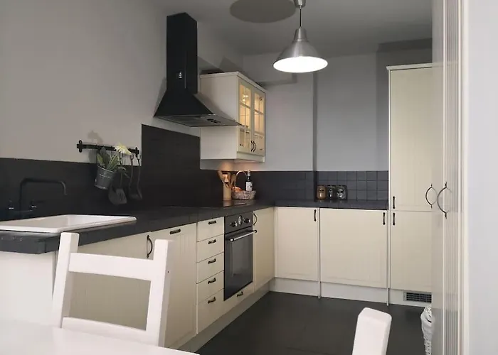 דירה Spacious And Light Flat With Beautiful Views סנטנדר
