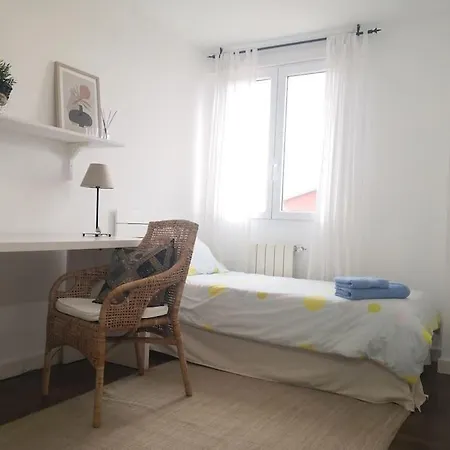 Spacious And Light Flat With Beautiful Views Apartamento *
